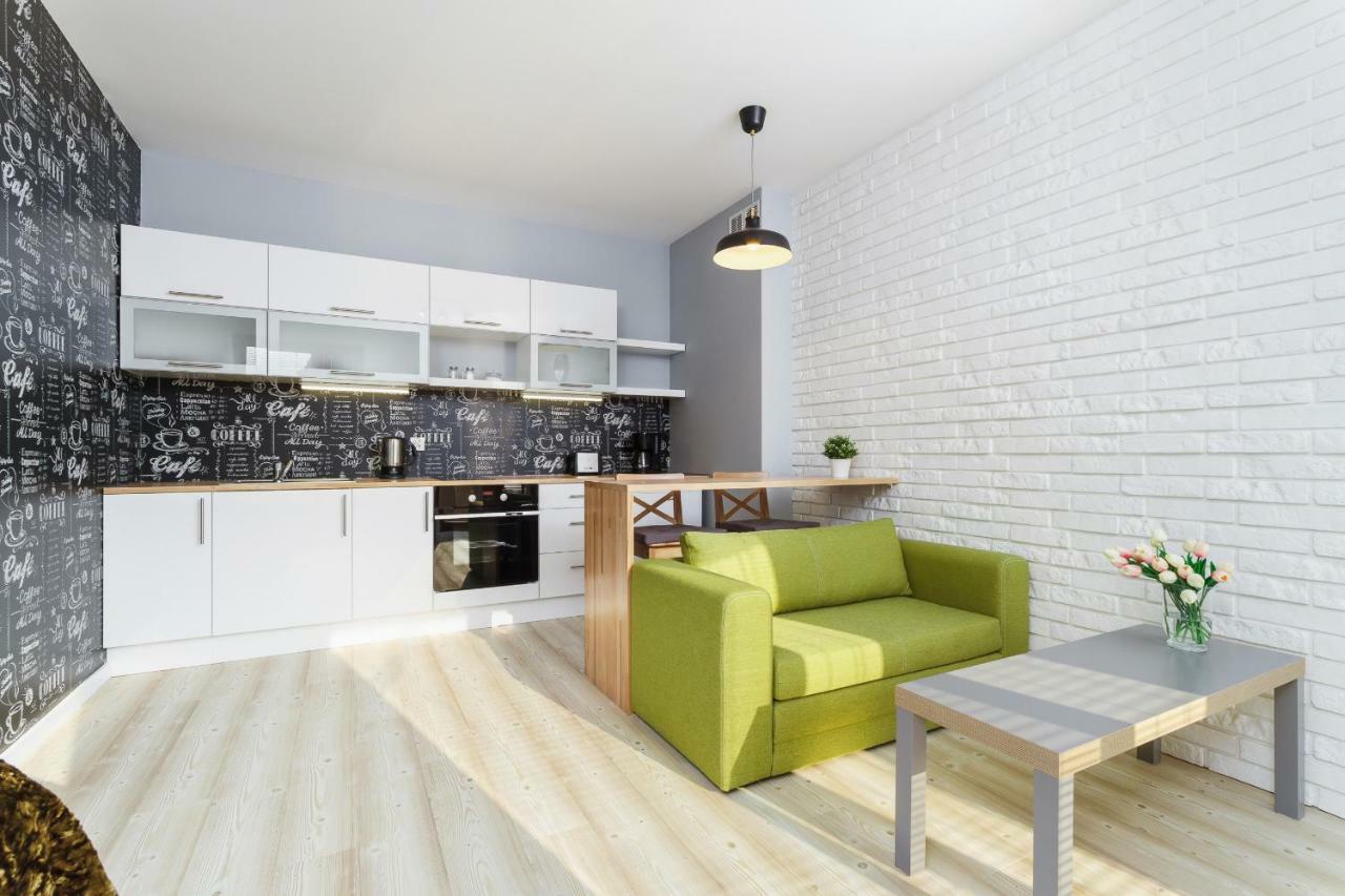 Apartments Harmonica Trynitarska By Noclegi Renters Krasków Exterior foto