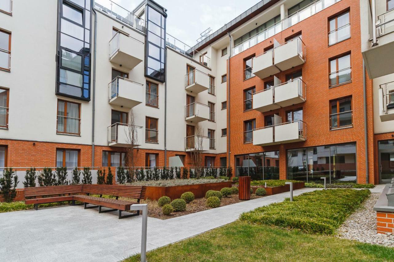 Apartments Harmonica Trynitarska By Noclegi Renters Krasków Exterior foto